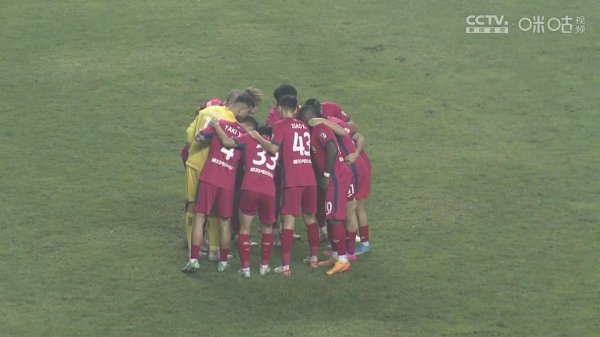 大连英博主场2-0力克南京城市体育赛事直播